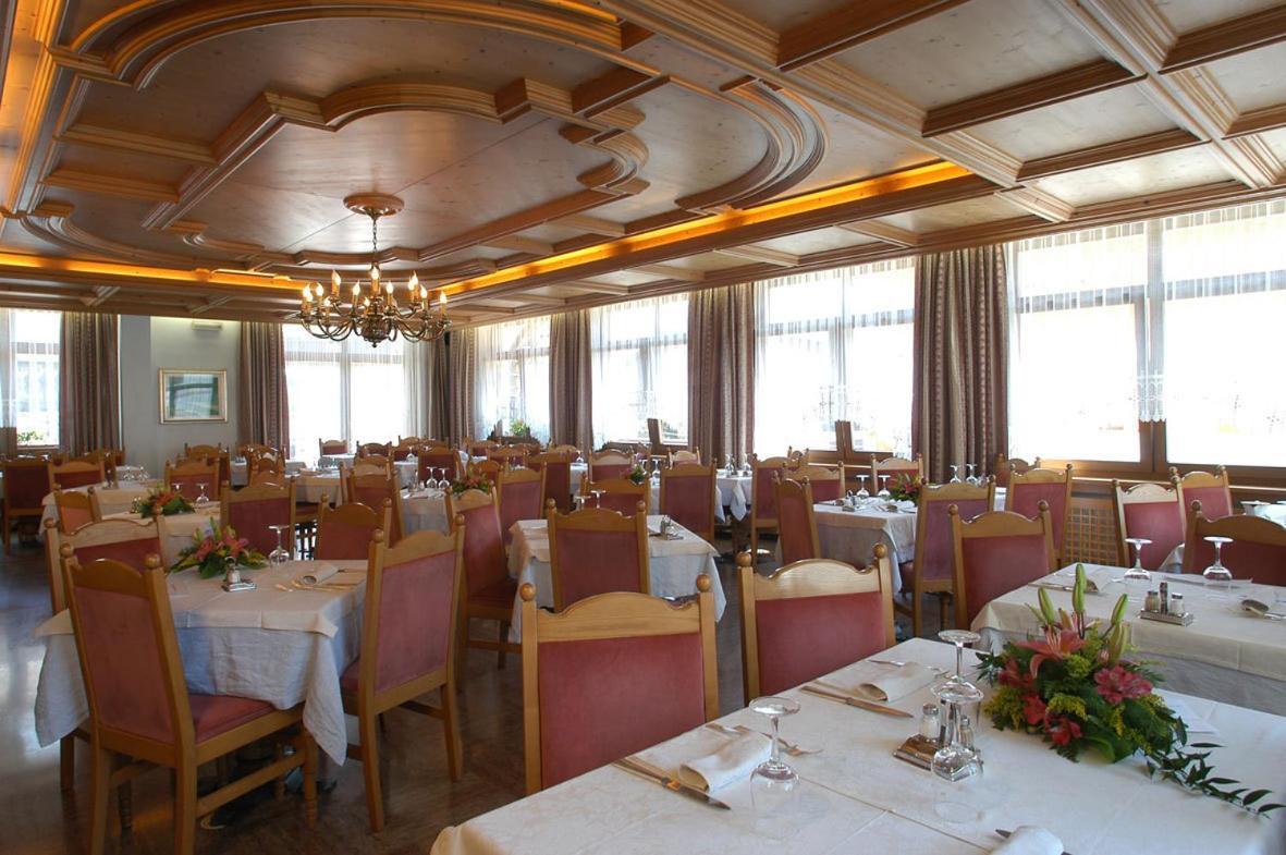 Hotel Centrale Auronzo di Cadore Exterior photo