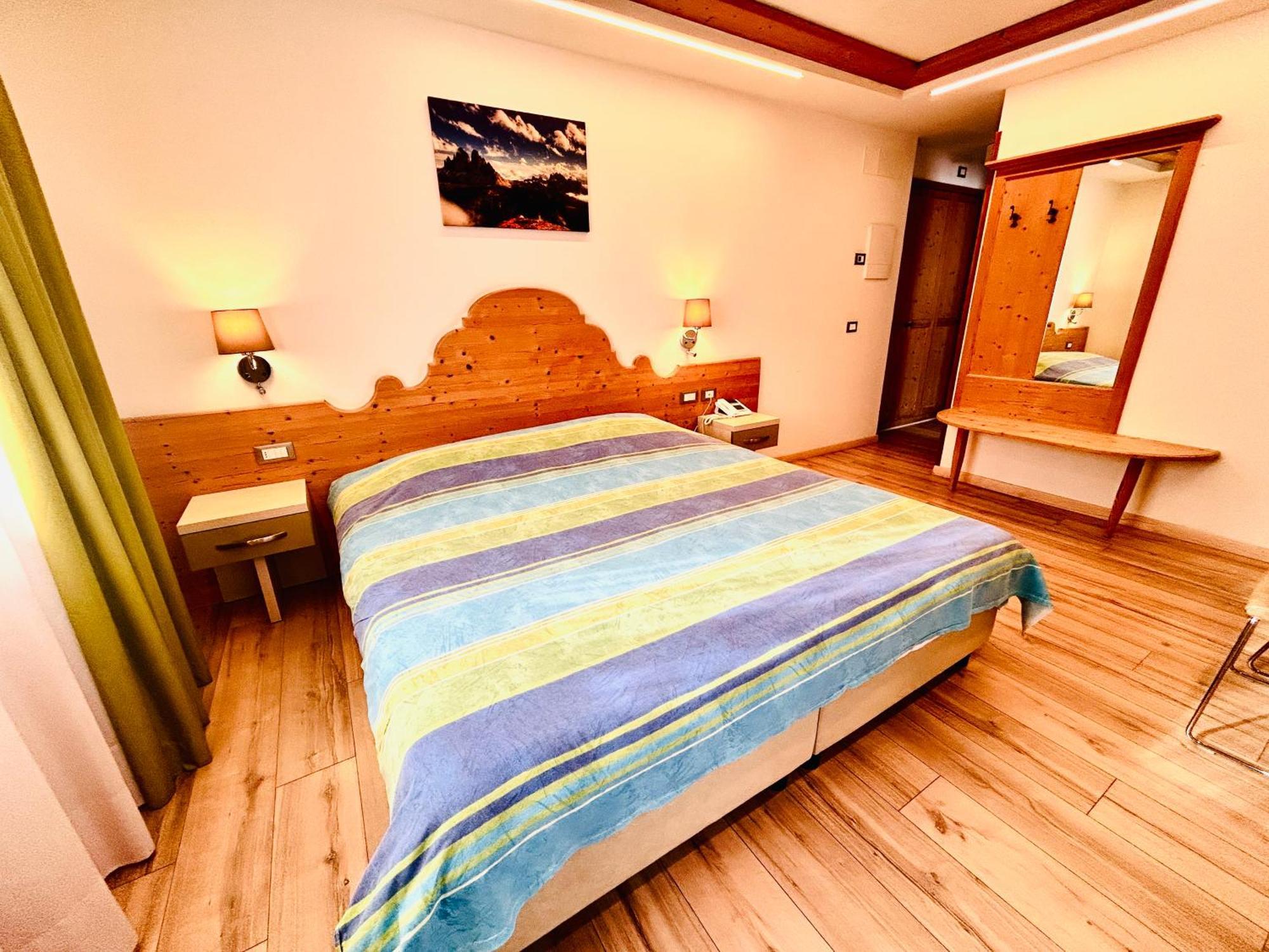 Hotel Centrale Auronzo di Cadore Exterior photo